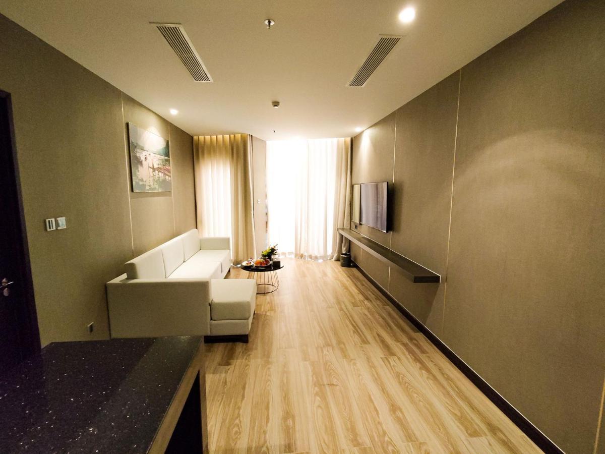 Diamond Stars Ben Tre Hotel Екстериор снимка A living room in a serviced apartment in Beijing, China