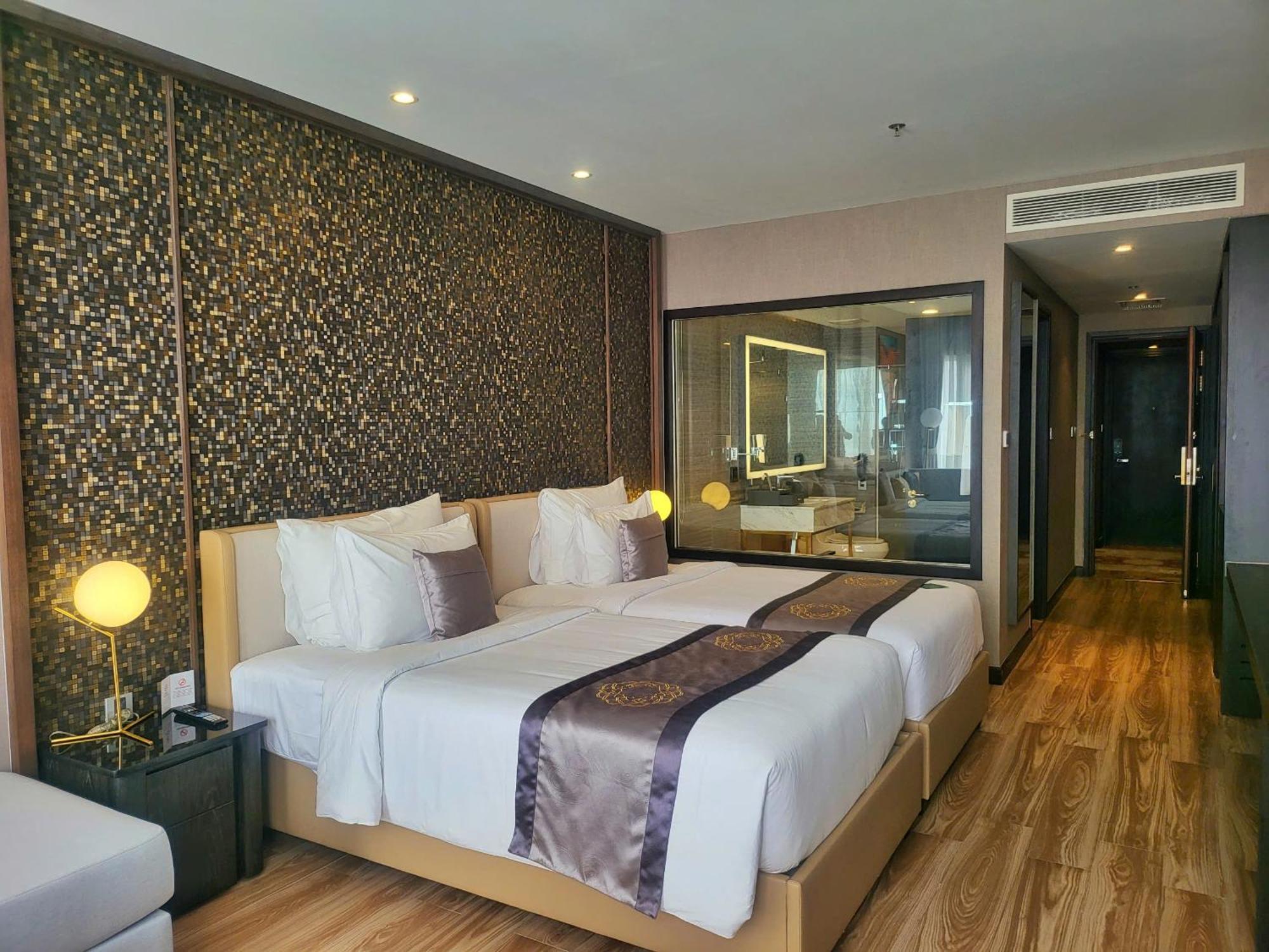 Diamond Stars Ben Tre Hotel Екстериор снимка Deluxe Room